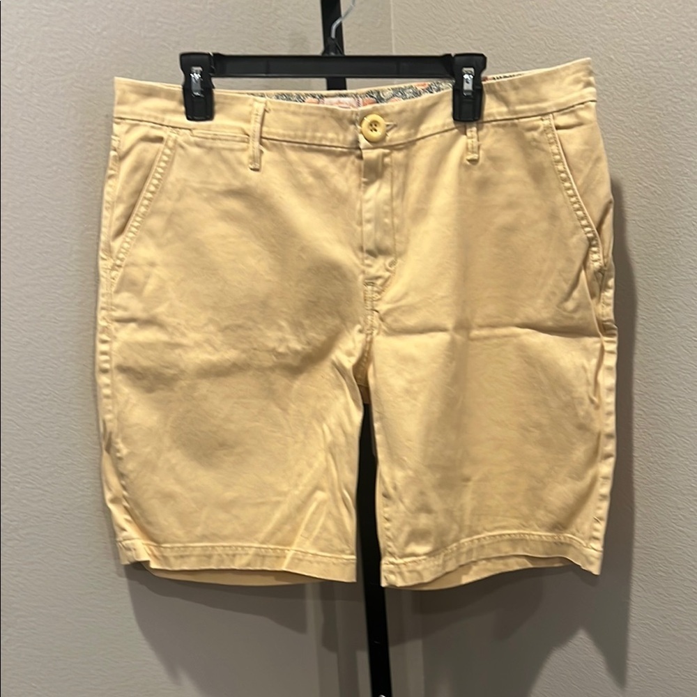 Levi's Yellow Shorts